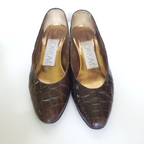 Joan & David Italian Brown Croc Print Leather Pumps -Hand Made in Italy, size 7B - Picture 5 of 16